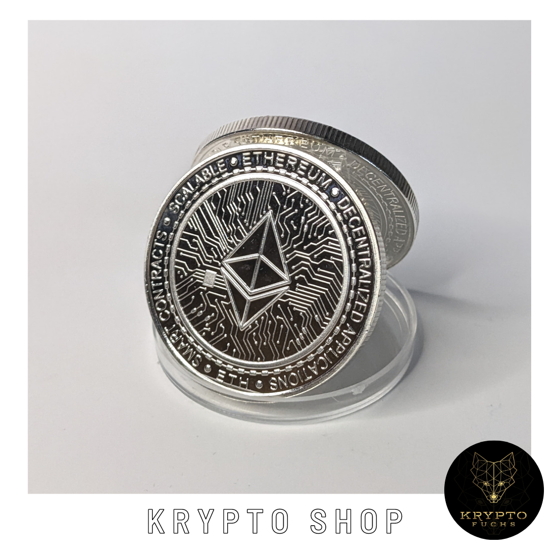 Ethereum ETH Kryptomünze 2021 Edition – Silber, aufgestellte Münze, Detailansicht | KryptoFuchs
