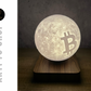 Bitcoin Magnetlampe Schwebender Mond mit Krypto BTC Logo