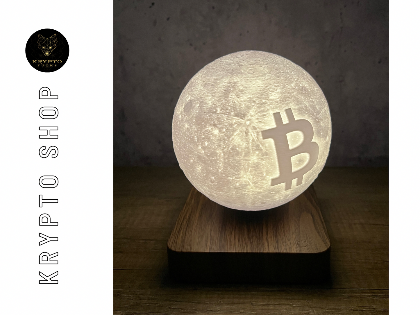 Bitcoin Magnetlampe mit BTC Symbol auf Mondkugel – schwebende Krypto Deko Leuchte auf Holzbasis
