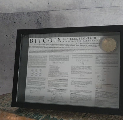Krypto Kunst "Whitepaper mit Bitcoin Münze"