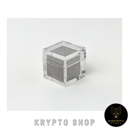 Wolfram Würfel 99,95% – Seitenansicht | KryptoFuchs