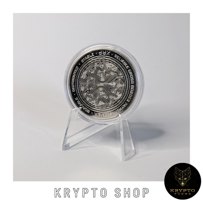 Ripple XRP Kryptomünze 2021 Edition – Silber, aufgestellte Münze, Nahaufnahme | KryptoFuchs